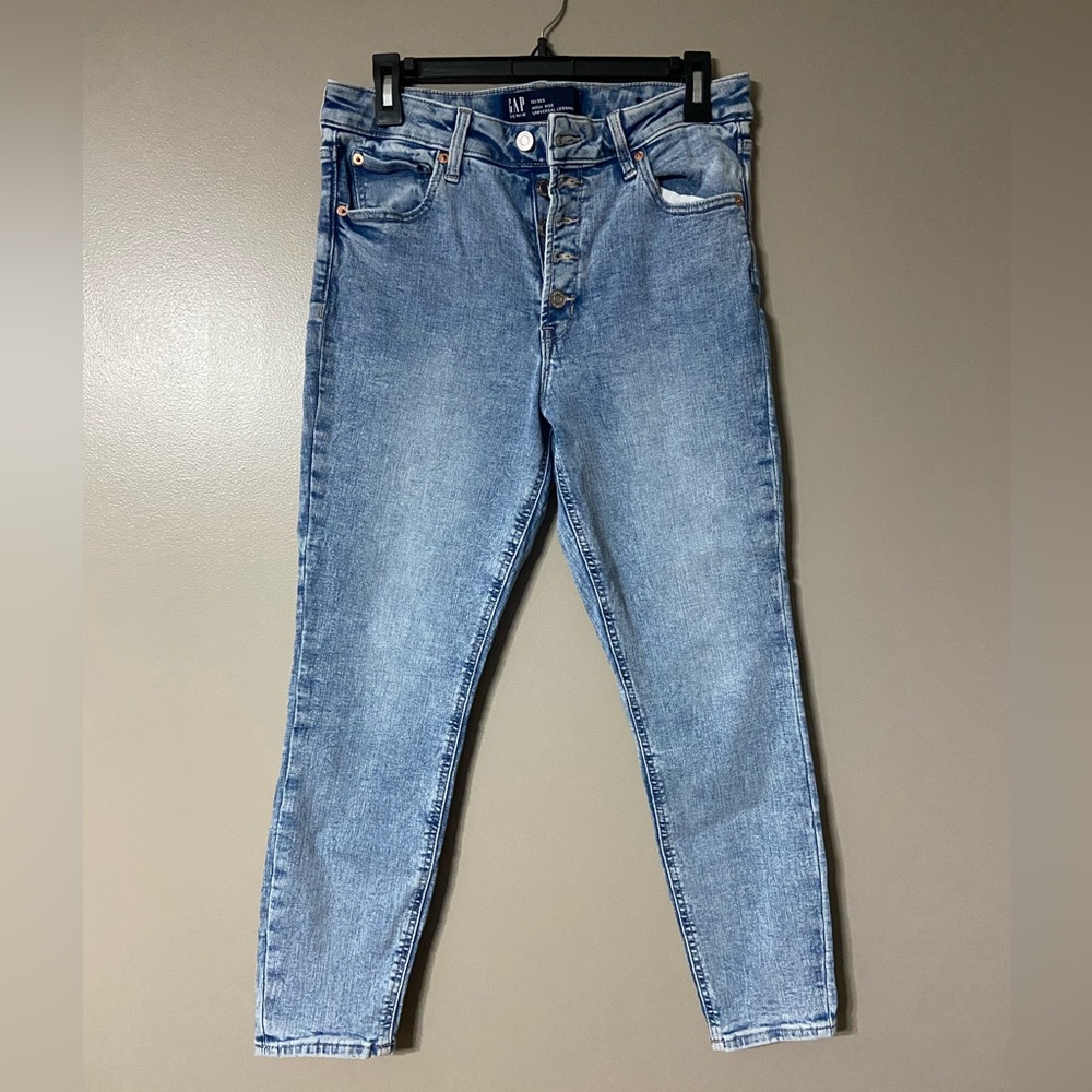 GAP Light Blue Ankle Jeans